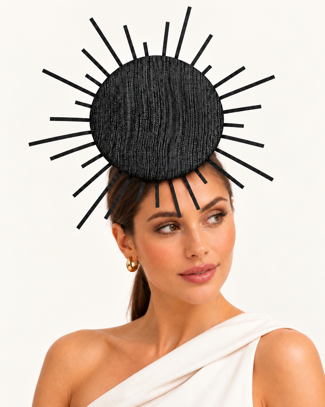 Dernière Danse black sunburst disc fascinator by Rachel Sañado, view 2