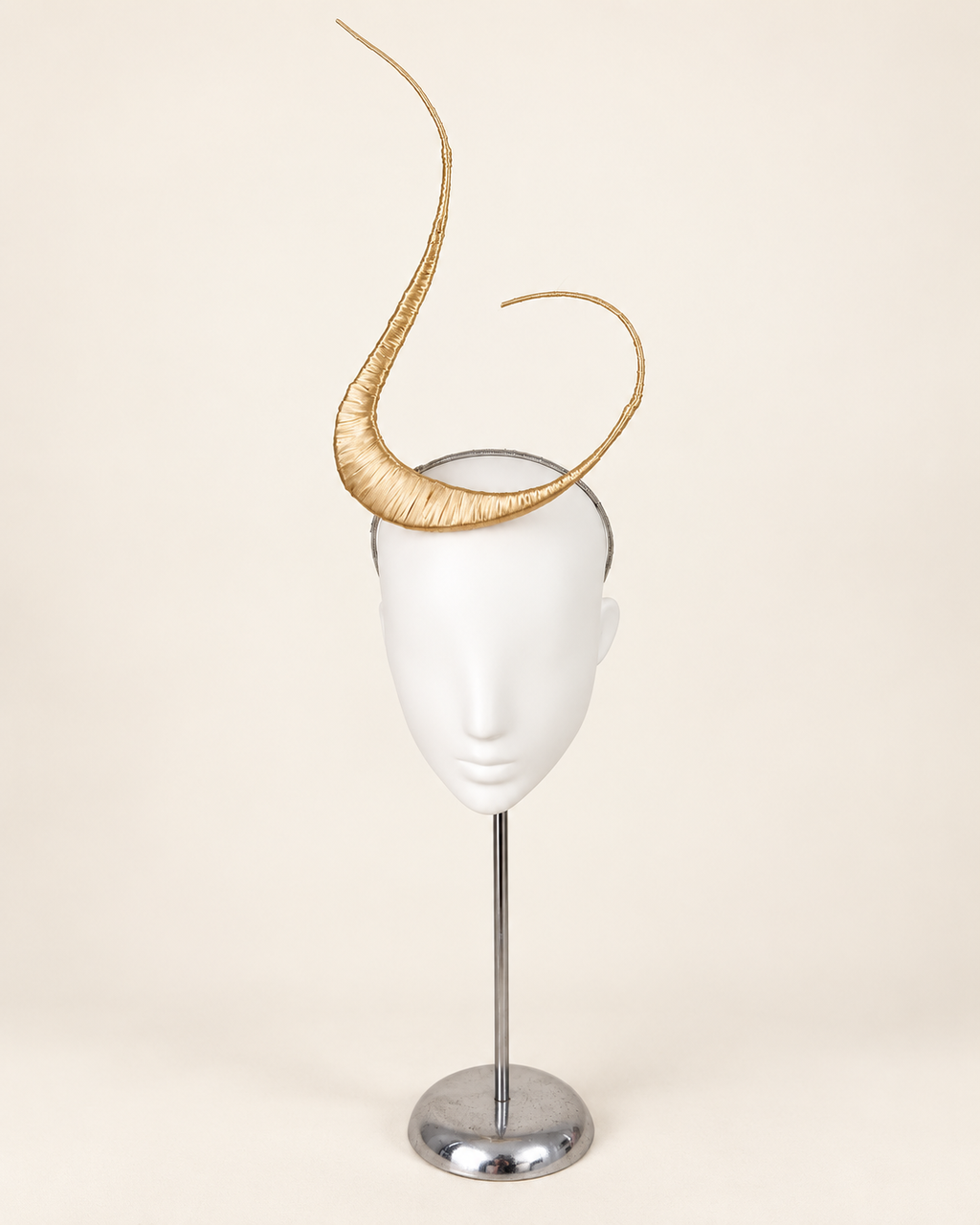 Polaris sculptural mast headpiece in metallic gold, front view