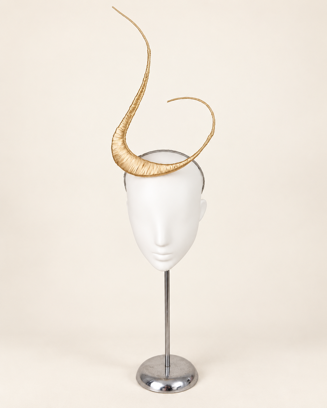 Polaris sculptural mast headpiece in metallic gold, front view