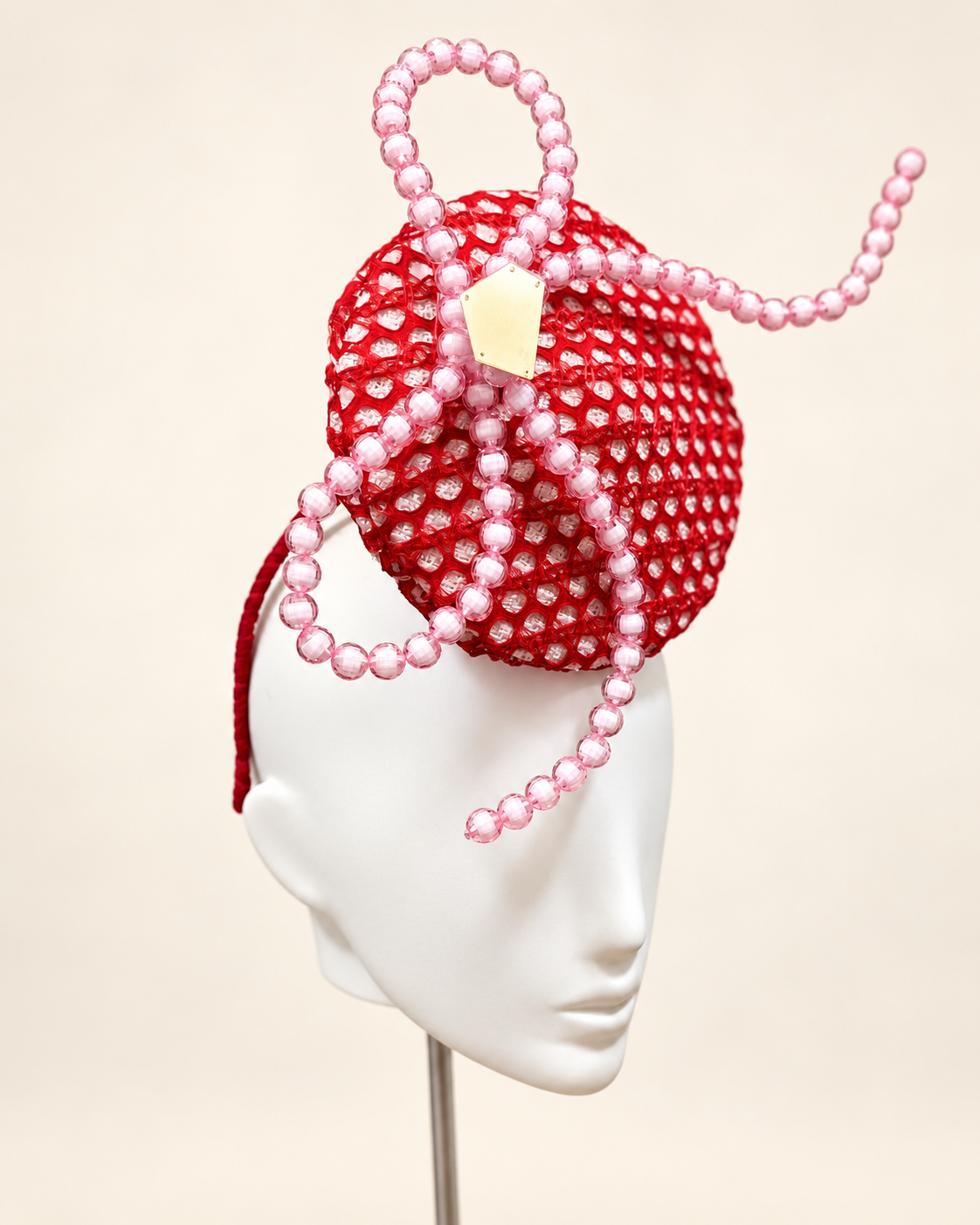Rubino in Movimento sculptural beaded disc