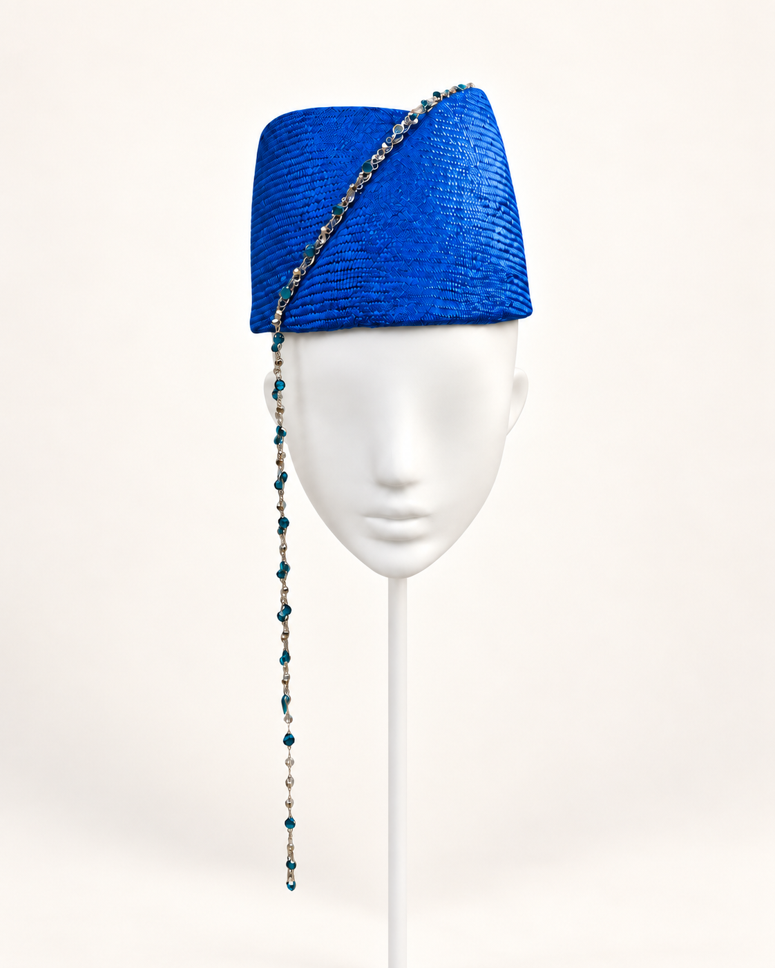 Cobalto Ionico — Beaded Pillbox on a white mannequin and stand, view 1